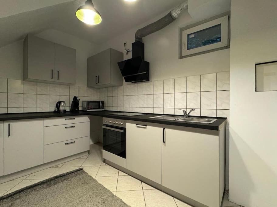 Townhouse Fuer 10 Personen Mit Garten اسلنغن المظهر الخارجي الصورة