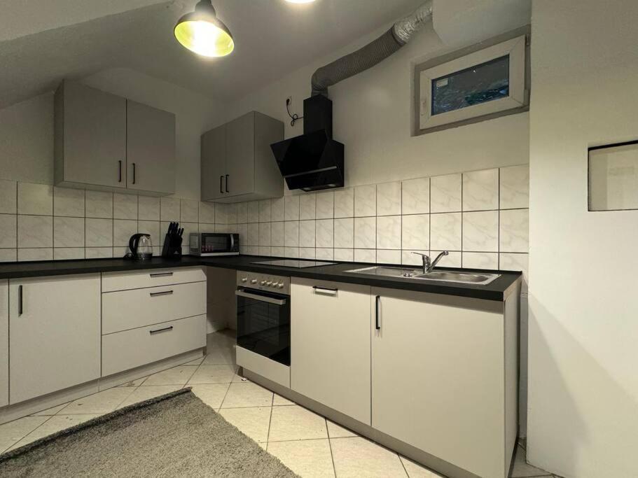 Townhouse Fuer 10 Personen Mit Garten اسلنغن المظهر الخارجي الصورة